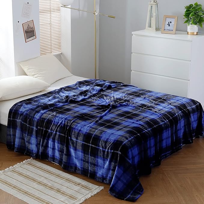 SOCHOW Flannel Fleece Throw Blanket 60 x 80 Inches, All Season Plaid Blue Blanket for Bed, Couch, Car