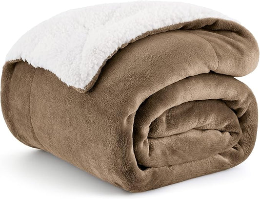Bedsure Sherpa Fleece Throw Blanket Twin Size for Couch - Thick and Warm, Soft Fuzzy Plush Twin Blanket for Winter, Camel, 60x80 Inches