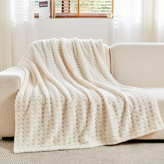 NEWCOSPLAY Super Soft Twin Blanket Ivory Premium Silky Flannel Fleece 3D Waffle Checkered Lightweight Bed Blanket All Season Use (Ivory, Twin(60"x80"))