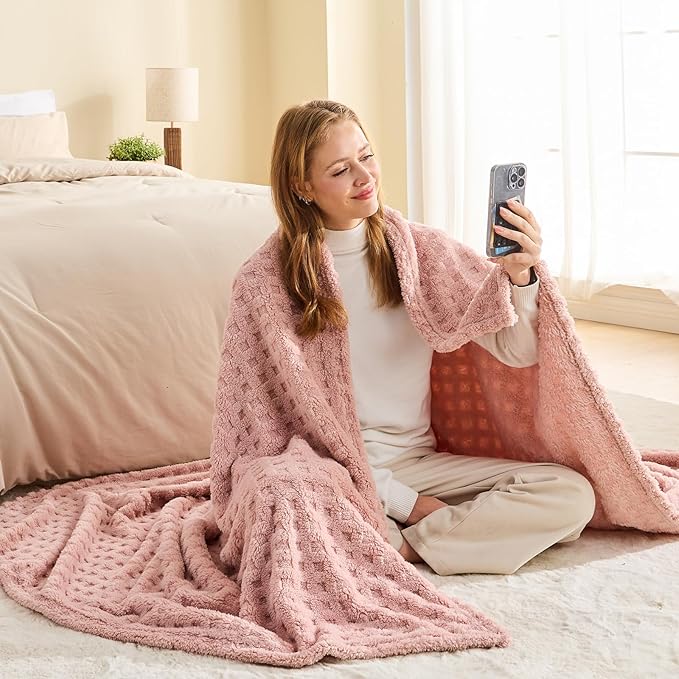 NEWCOSPLAY Super Soft Throw Blanket Pink Premium Silky Flannel Fleece 3D Waffle Checkered Lightweight Bed Blanket All Season Use (Pink, Throw(50"x70"))