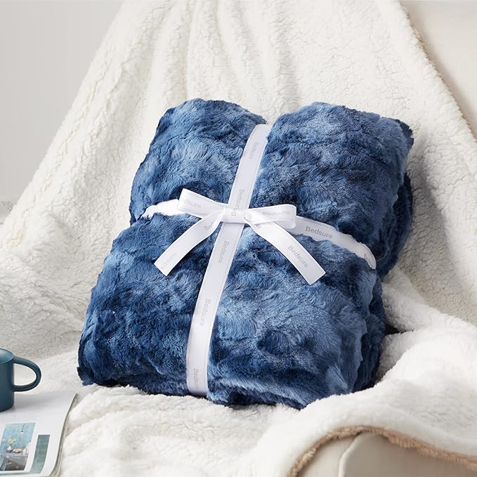 Bedsure Sherpa Blanket Twin Size - Soft, Fuzzy & Fluffy Faux Fur - Warm, Cozy Blanket for Couch, Sofa and Bed, Tie Dye Design, Indigo, 60x80 Inches