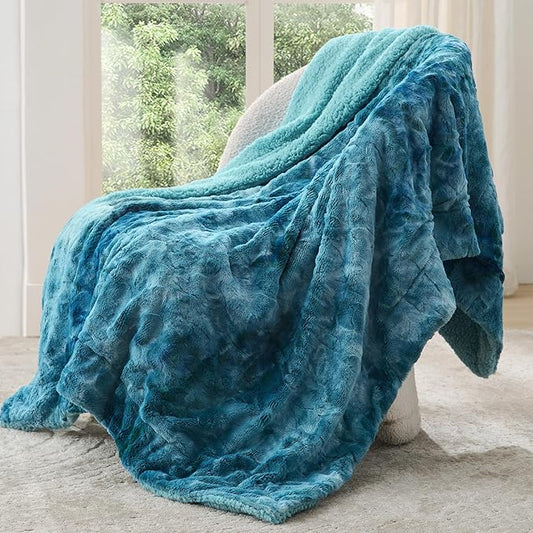Bedsure Sherpa Blanket - Soft, Fuzzy & Fluffy Faux Fur - Warm, Cozy Throw Blanket for Couch, Sofa and Bed, Tie Dye Design, Teal, 50x60 Inches