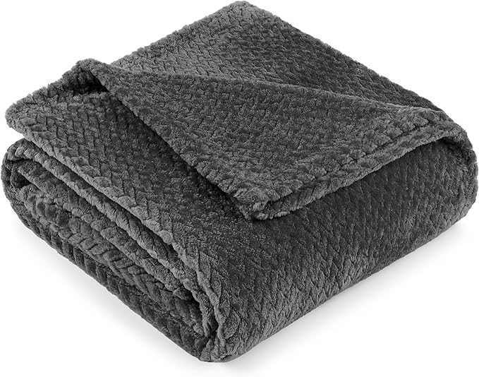 PAVILIA Soft Fleece Dark Grey Throw Blanket for Couch, Lightweight Plush Warm Blankets for Bed, Fuzzy Cozy Flannel Blanket Throw for Sofa, Travel, Jacquard Pattern, Charcoal Gray, 50x60 inch