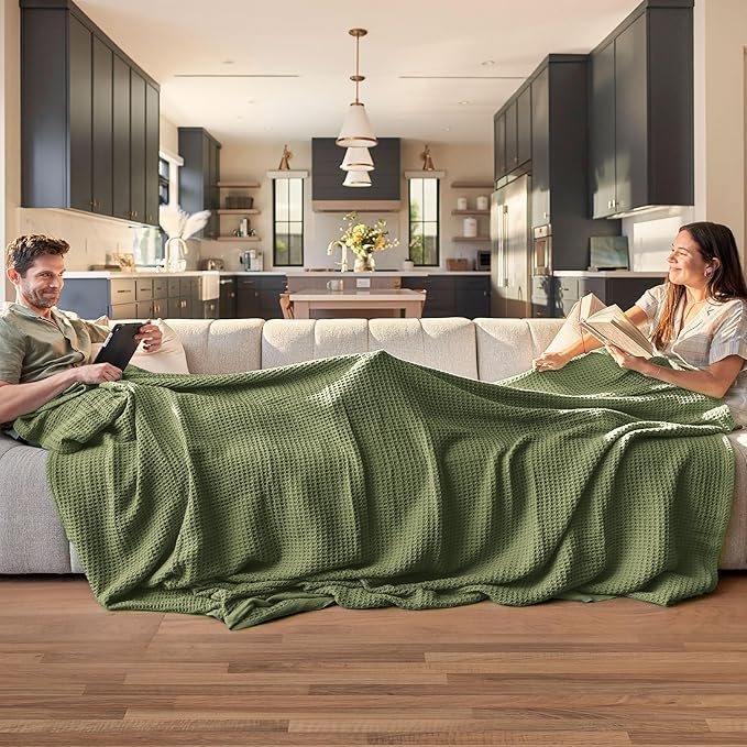 Bedsure 100% Cotton Blanket Twin XL Size for Bed - Breathable and Soft, Waffle Weave Blanket for Summer Spring, Olive Green, 66x90 inches