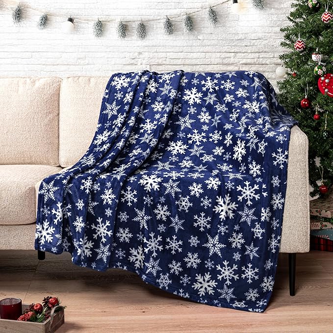 PAVILIA Christmas Throw Blanket | Navy Snowflake Christmas Fleece Blanket | Soft, Plush, Warm Winter Cabin Throw, 50x60 (Navy/White Snowflake)